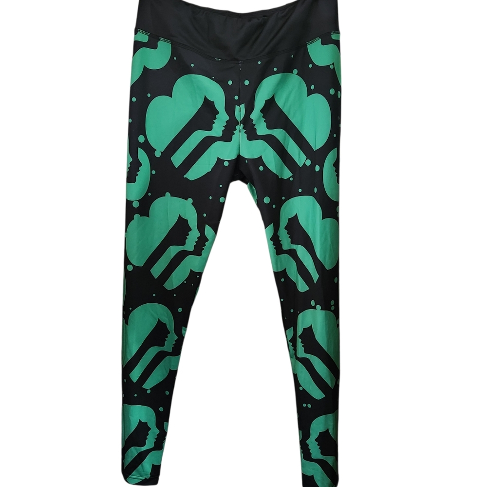 Girls Green and Black Girl Scout Patterned Leggings Size L